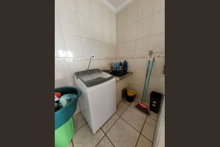 13_photo/94b9bfa6e1.a64aef6598c47c00-ATLAS-32bbcc93-c621-4553-a451-1e4363c913e5.jpg de casa à venda com 4 quartos, 180m² em Independência, Ribeirão Preto