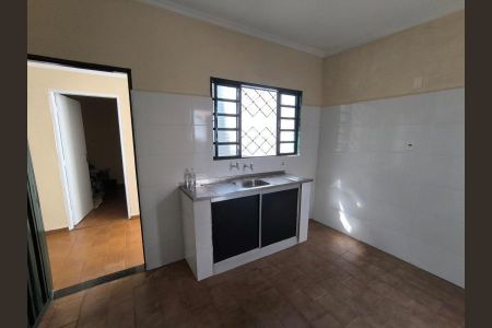 10_photo/94b9bfa7db.1513912aed6a9552-ATLAS-547e123d-20d7-4e4f-848e-7ee25f2d4a5d.jpg de casa à venda com 2 quartos, 83m² em Vila Tamandare, Ribeirão Preto