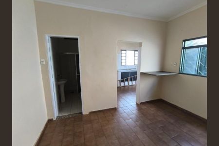 8_photo/94b9bfa7db.1513912aed6a9552-ATLAS-62b7bcb0-7400-446b-8eae-ea42ffc24e73.jpg de casa à venda com 2 quartos, 83m² em Vila Tamandare, Ribeirão Preto