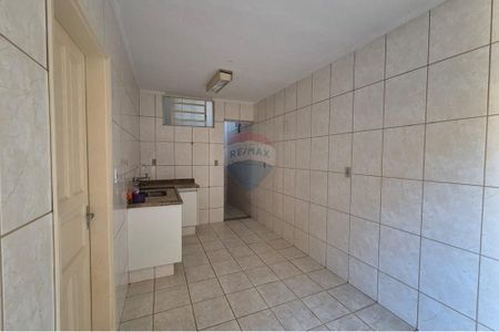 18_photo/94b9bfa9ab.1906c4a7e30a2481-ATLAS-6567864a-d4ac-4058-b28e-e145d3d69505.jpg de casa à venda com 2 quartos, 112m² em Campos Elísios, Ribeirão Preto