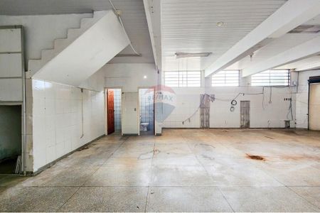 4_photo/94b9bfa9eb.ffbddc27e238e23e-ATLAS-4167dcbf-2d4f-4aed-aaf7-23b2ecc9017c.jpg de casa à venda com 3 quartos, 236m² em Campos Elísios, Ribeirão Preto