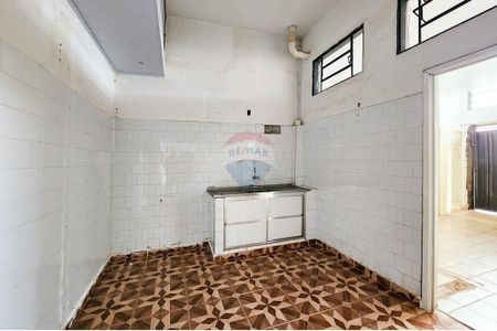 11_photo/94b9bfa9eb.ffbddc27e238e23e-ATLAS-c755bc91-04d9-4831-9290-8e1a2b2de498.jpg de casa à venda com 3 quartos, 236m² em Campos Elísios, Ribeirão Preto