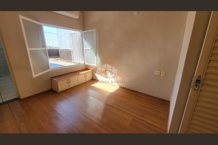 5_photo/94b9bfaa19.8d1d596cf1356774-ATLAS-77ebd03e-47fc-4d3a-85b2-a14d4e83066b.jpg de casa à venda com 2 quartos, 73m² em Vila Tamandare, Ribeirão Preto