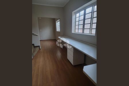 10_photo/94b9bfaa19.8d1d596cf1356774-ATLAS-e063d680-c7a6-4d51-8c4b-aa0285e3721d.jpg de casa à venda com 2 quartos, 73m² em Vila Tamandare, Ribeirão Preto