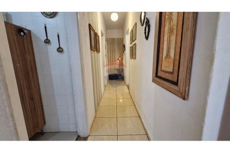 24_photo/94b9bfb0b3.ebbd8bc3dc39b939-ATLAS-10b4e47f-d8da-44b0-ac1b-c4ce9a6ff7c4.jpg de casa à venda com 3 quartos, 120m² em Campos Elísios, Ribeirão Preto