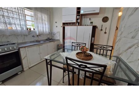 17_photo/94b9bfb0b3.ebbd8bc3dc39b939-ATLAS-eaa3ee67-e998-4a9f-9827-68e5184b8983.jpg de casa à venda com 3 quartos, 120m² em Campos Elísios, Ribeirão Preto