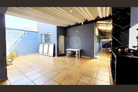 16_photo/94b9bfb0b3.ebbd8bc3dc39b939-ATLAS-ec28d45f-86f2-49cf-8f32-af4c6fdecedf.jpg de casa à venda com 3 quartos, 135m² em Campos Elísios, Ribeirão Preto