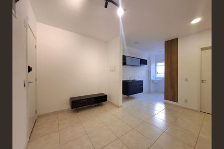 3_photo/94b9c0424b.6bf8a59d4b3006f7-ATLAS-3066dc79-7b85-466d-897f-93c9d32e9b67.jpg de apartamento à venda com 2 quartos, 43m² em Jardim Florestan Fernandes, Ribeirão Preto