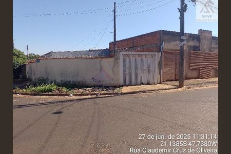 9_photo/94b9c04369.cc80a849dbb3670d-ATLAS-aff8a4eb-8a7b-44aa-90d3-be4657243137.jpg de casa à venda com 3 quartos, 182m² em Parque Residencial Candido Portinari, Ribeirão Preto