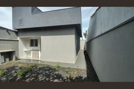 10_photo/94b9c047db.ceff8192393c33de-ATLAS-d974d95a-a694-4643-be13-63bca3e408cd.jpg de casa à venda com 2 quartos, 47m² em Jardim Diva Tarla de Carvalho, Ribeirão Preto