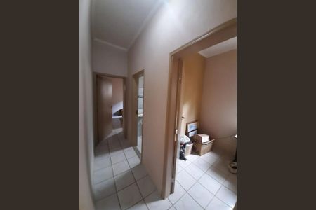 4_photo/94b9c08b6b.bf1bfafdbf9111e3-ATLAS-5585cf24-36c3-4c1a-9a78-2f3274d13e54.jpg de casa à venda com 4 quartos, 160m² em Jardim Ouro Branco, Ribeirão Preto