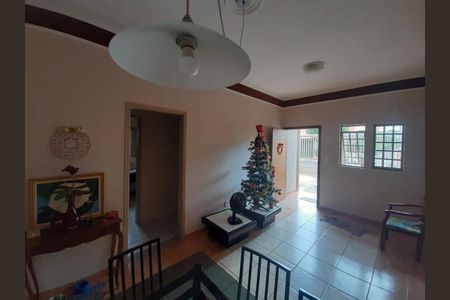 6_photo/94b9c08b6b.bf1bfafdbf9111e3-ATLAS-60a46012-c8a2-4a89-9a1d-a7db44a39712.jpg de casa à venda com 4 quartos, 160m² em Jardim Ouro Branco, Ribeirão Preto