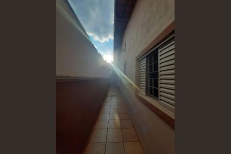 5_photo/94b9c08b6b.bf1bfafdbf9111e3-ATLAS-8c59bb9b-b2dd-4b28-9ebe-8d3445e487af.jpg de casa à venda com 4 quartos, 160m² em Jardim Ouro Branco, Ribeirão Preto