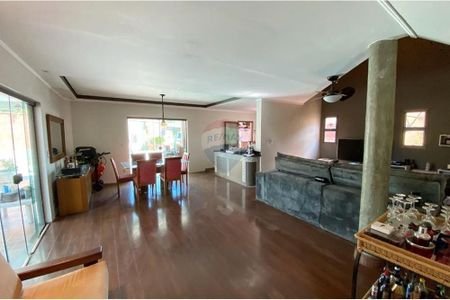 18_photo/94b9c08cbf.1c30879e3ee593f9-ATLAS-b848b890-b88f-453e-989b-4c1270ed85a7.jpg de casa à venda com 2 quartos, 207m² em Jardim Ouro Branco, Ribeirão Preto