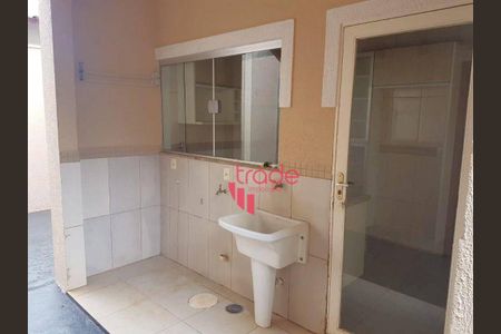 2_photo/94b9c08cfd.b2571a2aa2c906f6-ATLAS-4c0d2494-23c7-4ab4-9fcf-5dee093c78f8.jpg de casa à venda com 3 quartos, 185m² em Jardim Ouro Branco, Ribeirão Preto