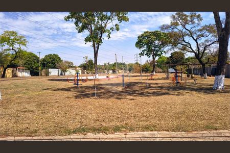 28_photo/94b9c0920f.8d9cef390fbeacf5-ATLAS-3a179574-0f49-47fd-9437-ee67eebb4dae.jpg de casa à venda com 3 quartos, 255m² em Jardim Ouro Branco, Ribeirão Preto