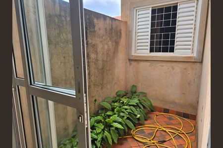 5_photo/94b9c09269.c93c1d73bcbc6b6f-ATLAS-de2acb00-16db-49cc-8850-45e5d7215c0f.jpg de casa à venda com 3 quartos, 207m² em Parque Residencial Candido Portinari, Ribeirão Preto