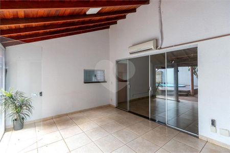 7_photo/94b9c09f51.1061d8d006d8df0d-ATLAS-ae5ceae5-1c93-4140-81e8-65d764c7dfbf.jpg de casa à venda com 3 quartos, 228m² em Residencial e Comercial Palmares, Ribeirão Preto