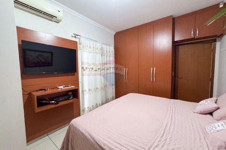 32_photo/94b9c09f6f.76c9ba83eeb181e8-ATLAS-09a9a97e-10f2-4d53-a1db-92035f3ebb60.jpg de casa à venda com 3 quartos, 210m² em Residencial e Comercial Palmares, Ribeirão Preto