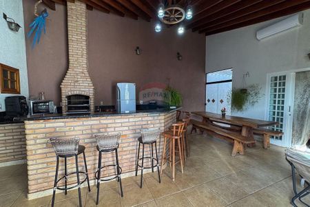 2_photo/94b9c09f6f.76c9ba83eeb181e8-ATLAS-a5f17a2a-a2b2-4ffd-b498-74a15dce36f3.jpg de casa à venda com 3 quartos, 210m² em Residencial e Comercial Palmares, Ribeirão Preto