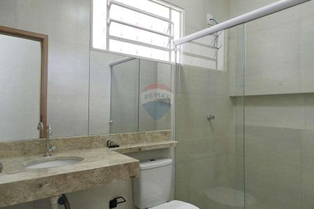 16_photo/94b9c0a647.08798e92c4495a9b-ATLAS-a01a4401-cdf5-47c1-9243-b4c4bf923e06.jpg de casa à venda com 2 quartos, 111m² em Jardim do Trevo, Ribeirão Preto