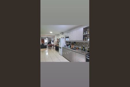 4_photo/94b9c0ad1b.05acccb2dbb53537-ATLAS-481fde26-5d09-46d0-90ce-3396becd3e31.jpg de casa à venda com 2 quartos, 143m² em Parque Anhanguera, Ribeirão Preto