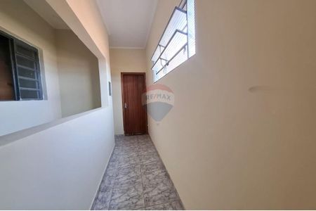 20_photo/94b9c0b08b.734d09d0a85721f2-ATLAS-5dc7cefb-eac8-4637-b4be-0ebe7afad29a.jpg de casa à venda com 4 quartos, 222m² em Parque Sao Sebastiao, Ribeirão Preto
