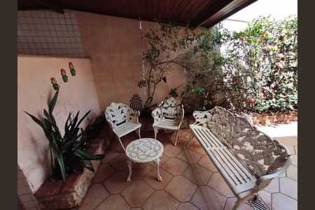 12_photo/94b9c0b2df.6076617c72cdd74b-ATLAS-0ae4fe8b-ee6f-45a4-a69f-4831c0e3fb85.jpg de casa à venda com 2 quartos, 135m² em Jardim Interlagos, Ribeirão Preto