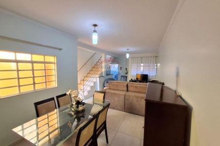 3_photo/94b9c0c831.e5e452eba45b72d1-ATLAS-0bfe372d-cc65-4248-9571-a8bd92c033ef.jpg de casa à venda com 3 quartos, 236m² em Parque Sao Sebastiao, Ribeirão Preto