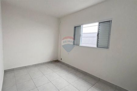 6_photo/94b9c0c98d.399a1755f57c600b-ATLAS-e8525390-cc1f-4ff1-b539-44429efcdced.jpg de casa à venda com 2 quartos, 112m² em Parque Sao Sebastiao, Ribeirão Preto