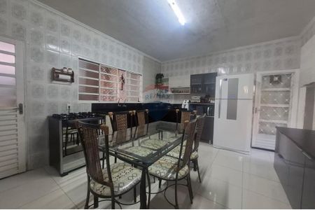 11_photo/94b9c0ce0f.15f4a19d538e62fb-ATLAS-695b6bb7-4ef1-4ec7-8046-931a2b7efcc7.jpg de casa à venda com 3 quartos, 147m² em Jardim Jose Figueira, Ribeirão Preto