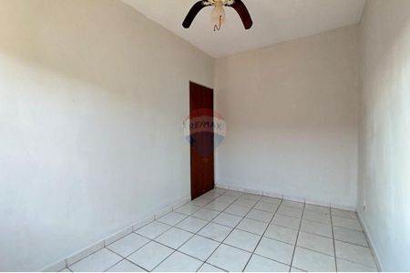 2_photo/94b9c0cef7.22094f7444fbb989-ATLAS-07b67d38-3f85-4cd1-a70d-d5ab5f5c1f27.jpg de casa à venda com 3 quartos, 86m² em Parque Sao Sebastiao, Ribeirão Preto