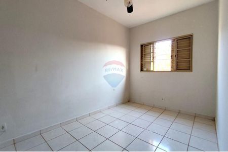 7_photo/94b9c0cef7.22094f7444fbb989-ATLAS-390c345f-b28c-42d4-93a8-165a59a7ce50.jpg de casa à venda com 3 quartos, 86m² em Parque Sao Sebastiao, Ribeirão Preto