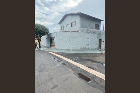 2_photo/94b9c0de8d.49c40a4e0c1b1036-ATLAS-bf18a058-3dad-4142-a5b6-ce51b0eba6b9.jpg de casa à venda com 4 quartos, 173m² em Parque dos Flamboyans, Ribeirão Preto