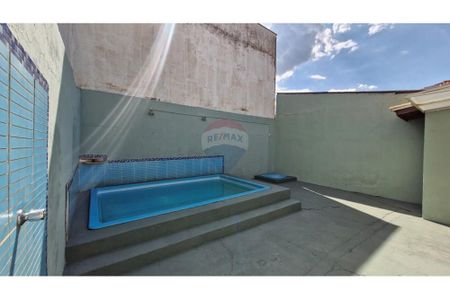 28_photo/94b9c0e0e7.cce03887c7d72c1f-ATLAS-2e89dd97-3cf1-44e1-8c9c-fe261a902c05.jpg de casa à venda com 1 quarto, 82m² em Parque dos Flamboyans, Ribeirão Preto