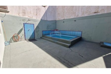 26_photo/94b9c0e0e7.cce03887c7d72c1f-ATLAS-3babd223-7d1f-42aa-8d50-2d8f1fe61d26.jpg de casa à venda com 1 quarto, 82m² em Parque dos Flamboyans, Ribeirão Preto