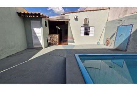 32_photo/94b9c0e0e7.cce03887c7d72c1f-ATLAS-bd089bb9-0a57-42fd-9920-1b0ddba6f659.jpg de casa à venda com 1 quarto, 82m² em Parque dos Flamboyans, Ribeirão Preto