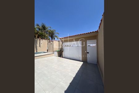 12_photo/94b9c0eb75.e38370a7fb09ac7b-ATLAS-cda40906-3cee-4535-8e18-daf83467546d.jpg de casa à venda com 3 quartos, 178m² em Parque Residencial Candido Portinari, Ribeirão Preto