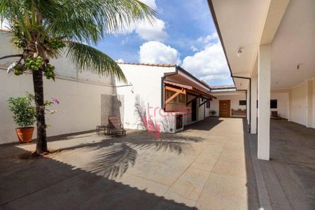 11_photo/94b9c0ebef.90c082f6f0a35648-ATLAS-39762130-9eeb-47d0-afea-aa61018b3fca.jpg de casa à venda com 3 quartos, 300m² em Pq Res C Portinari, Ribeirão Preto