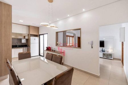 3_photo/94b9c0ebef.90c082f6f0a35648-ATLAS-e82b7372-9d32-451b-912b-6beed8a21b53.jpg de casa à venda com 3 quartos, 300m² em Pq Res C Portinari, Ribeirão Preto