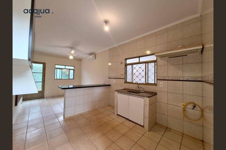 7_photo/94b9c0ef6f.9c16890d59937ae3-ATLAS-42064ee4-817b-4b0f-af46-264e773b4e92.jpg de casa à venda com 3 quartos, 131m² em Parque Residencial Candido Portinari, Ribeirão Preto