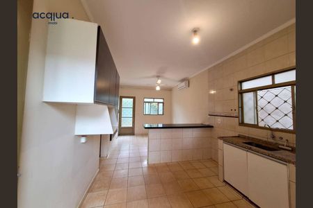 22_photo/94b9c0ef6f.9c16890d59937ae3-ATLAS-85aa494b-e13b-4c7e-b254-cad58636e67e.jpg de casa à venda com 3 quartos, 131m² em Parque Residencial Candido Portinari, Ribeirão Preto