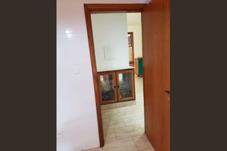 7_photo/94b9c0efdd.9c16890d59937ae3-ATLAS-4697aa87-46bb-4c19-aabb-3d1f4751c3cc.jpg de casa à venda com 3 quartos, 150m² em Pq Res C Portinari, Ribeirão Preto