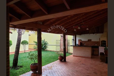 2_photo/94b9c0efdd.9c16890d59937ae3-ATLAS-deeb8af5-5f3f-40cb-a297-1e2559f6d377.jpg de casa à venda com 3 quartos, 226m² em Pq Res C Portinari, Ribeirão Preto