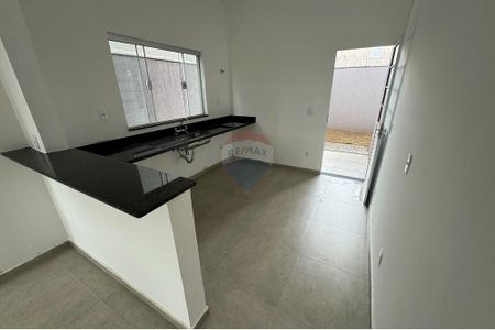 4_photo/94b9c12773.f38e38137a2159e3-ATLAS-362af251-4e9e-4bd2-bcd4-71d5c19c16ad.jpg de casa à venda com 2 quartos, 73m² em Jardim Ângelo Jurca, Ribeirão Preto