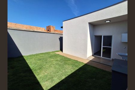 15_photo/94b9c13c85.2f15d505e37c7ac5-ATLAS-e0bd0b93-d3bb-4a9c-8fd8-88c48373de97.jpg de casa à venda com 3 quartos, 54m² em Ribeirão Preto, Ribeirão Preto
