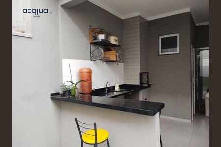 3_photo/94b9c73829.e98a0441d5514113-ATLAS-98aa3fcd-3a82-4bc2-a05a-c5e44edcdf09.jpg de casa à venda com 3 quartos, 140m² em Parque dos Lagos, Ribeirão Preto