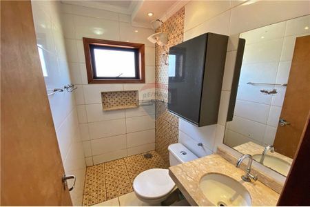 3_photo/94b9c73b2f.e2451d589f4ca2b2-ATLAS-2207cb9c-0d3f-4630-97ae-9bdd6bdb3238.jpg de casa à venda com 4 quartos, 166m² em Parque dos Lagos, Ribeirão Preto