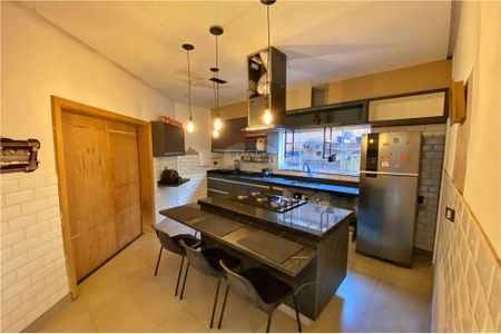 11_photo/94b9c73b2f.e2451d589f4ca2b2-ATLAS-39e15dac-287f-4df5-8c21-543647dcccdd.jpg de casa à venda com 4 quartos, 166m² em Parque dos Lagos, Ribeirão Preto