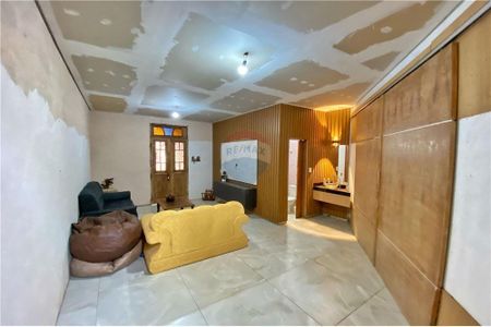 32_photo/94b9c73b2f.e2451d589f4ca2b2-ATLAS-b062fa3a-379b-45f3-833a-43bbe8b749db.jpg de casa à venda com 4 quartos, 166m² em Parque dos Lagos, Ribeirão Preto